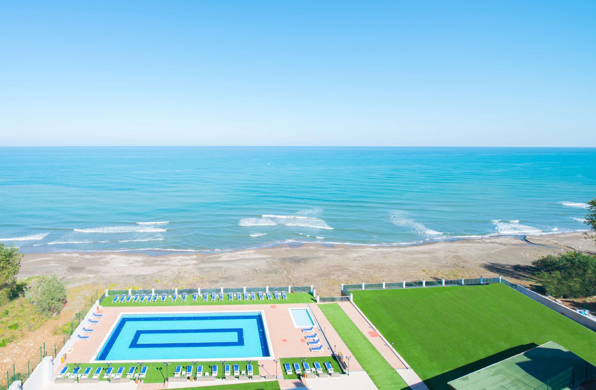 Ramada Resort By Wyndham Unye Buitenkant foto