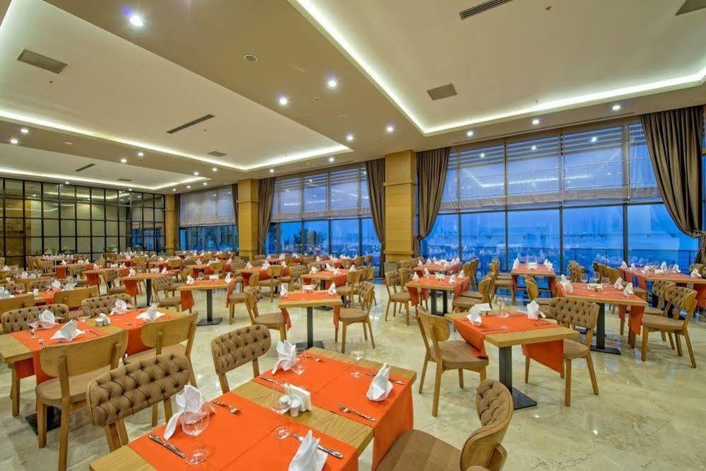 Ramada Resort By Wyndham Unye Buitenkant foto