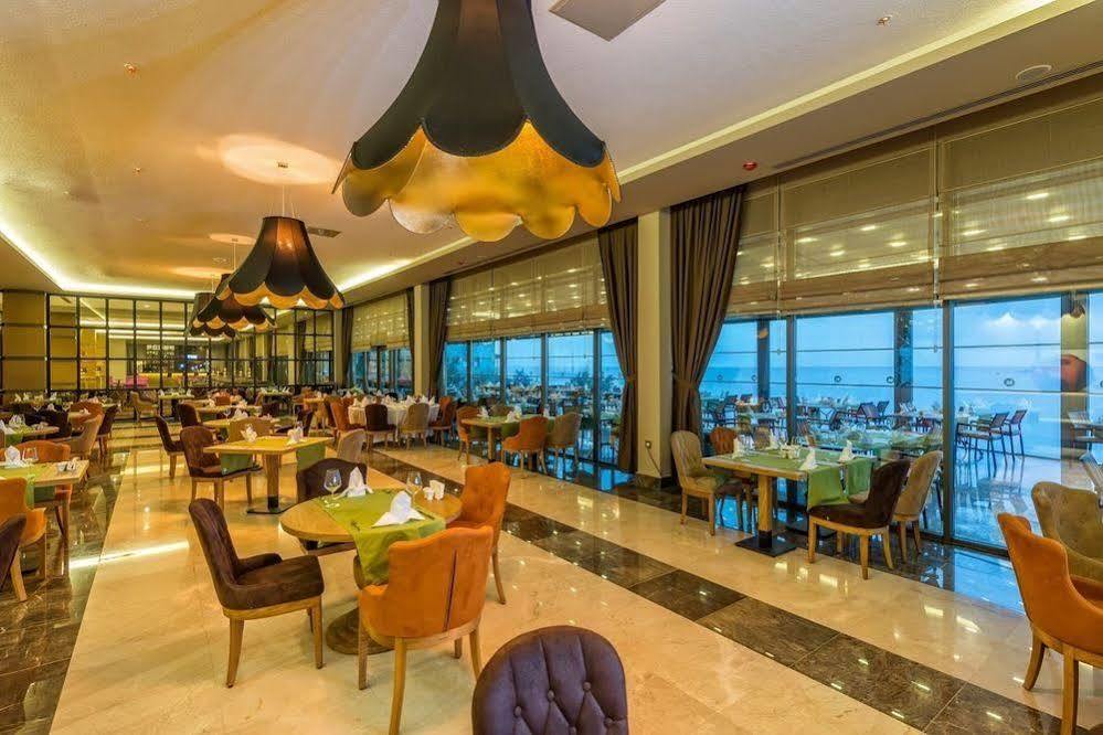 Ramada Resort By Wyndham Unye Buitenkant foto