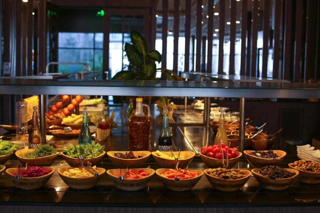 Ramada Resort By Wyndham Unye Buitenkant foto